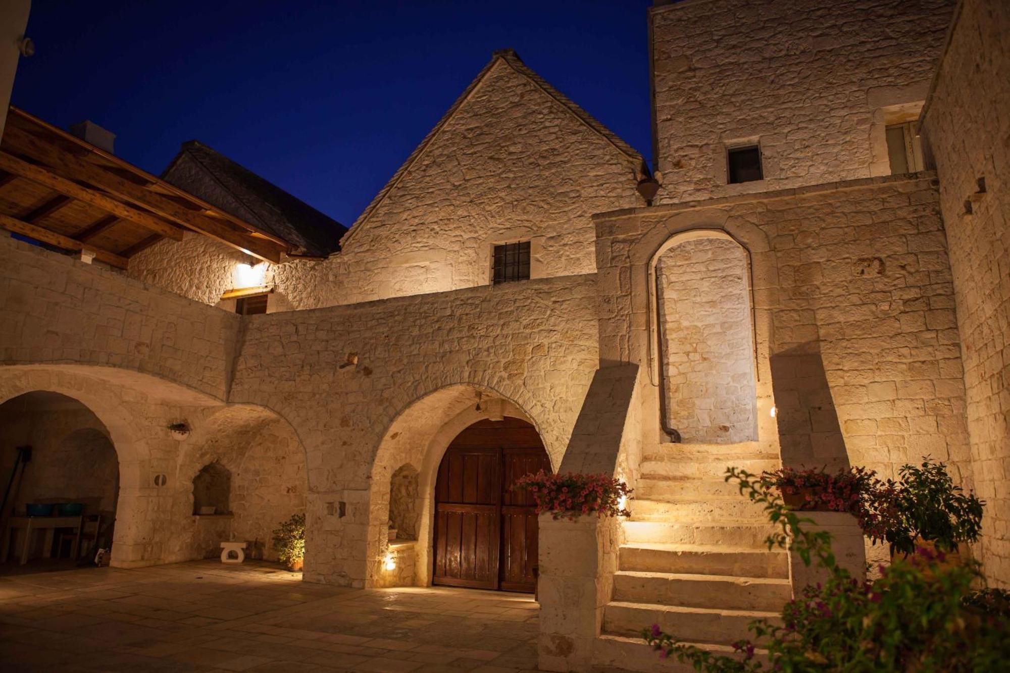Agriturismo Masseria Casa Busciana 阿尔贝罗贝洛 外观 照片